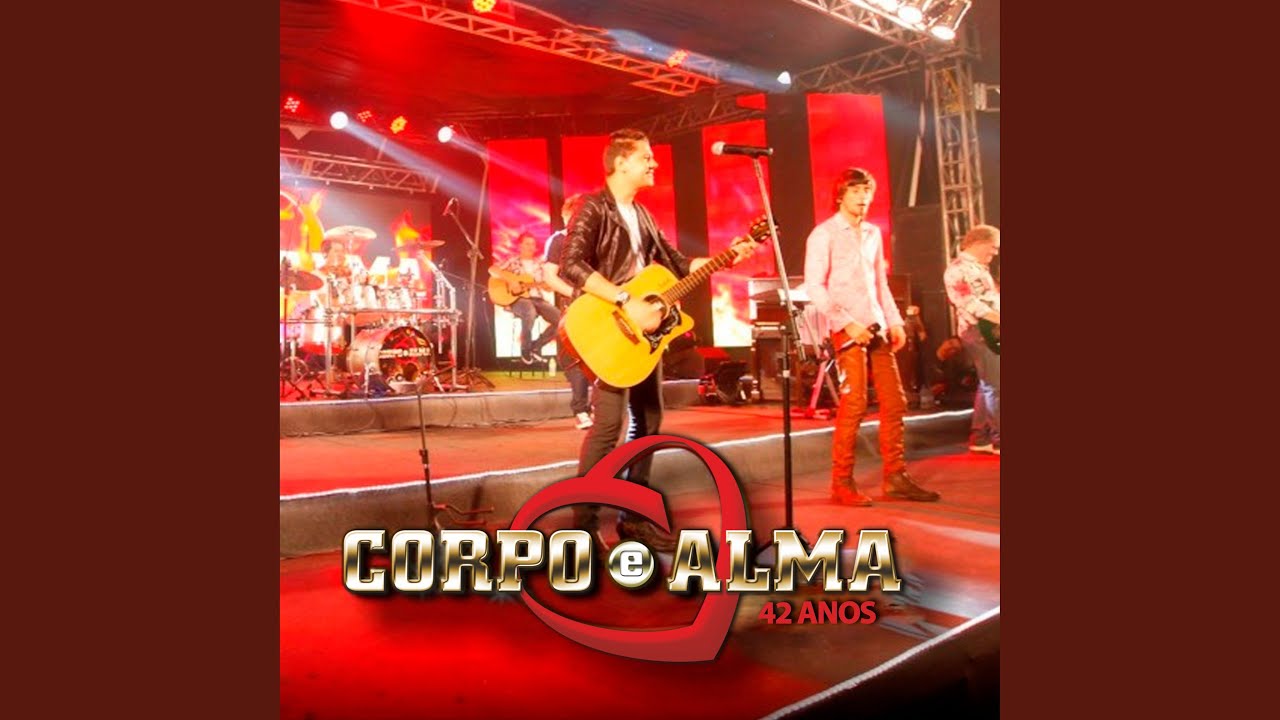 Lobo da Estrada / Meu Primeiro Amor / Me da um Beijo (Ao Vivo)