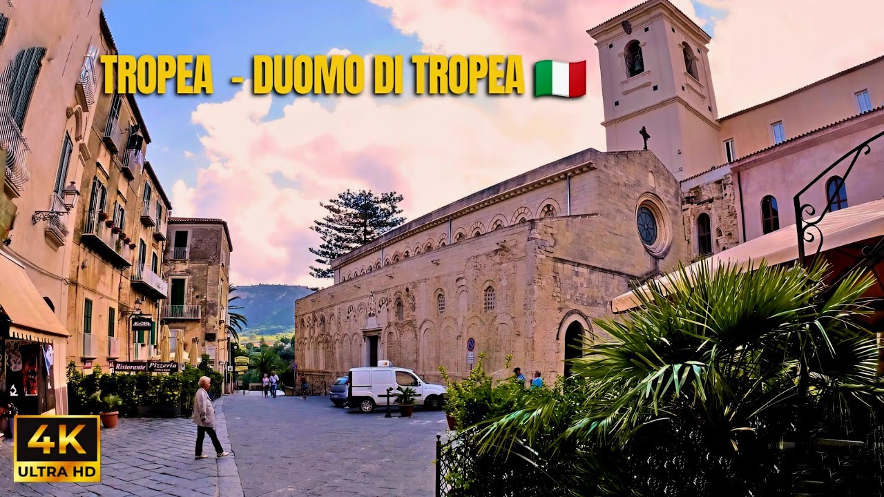 Tropea Italy 🇮🇹 Old Town Walk – Duomo di Tropea to Harbor | Calabria Travel 4K