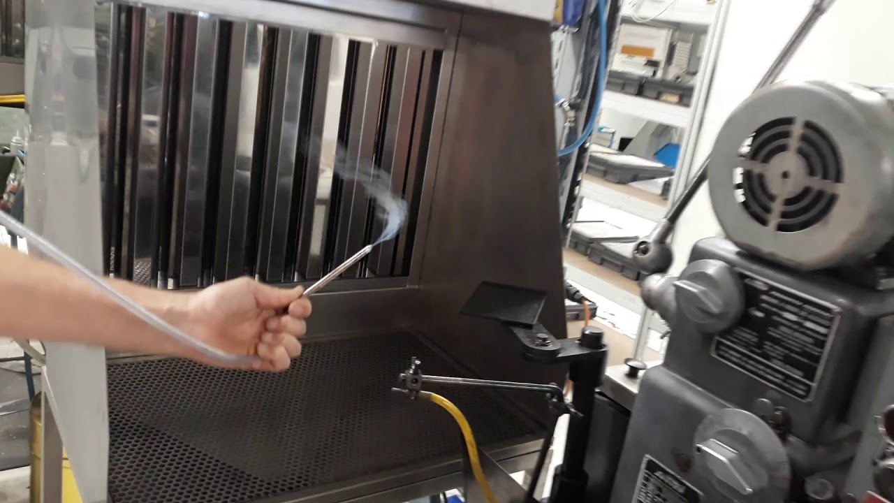 D&Eacute;MONSTRATION - Aspiration de vapeurs de solvant avec un dosseret en inox