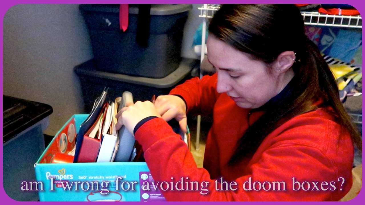 I got duped by AI music so I had to declutter my playlists before anything else | 28 Day Declutter