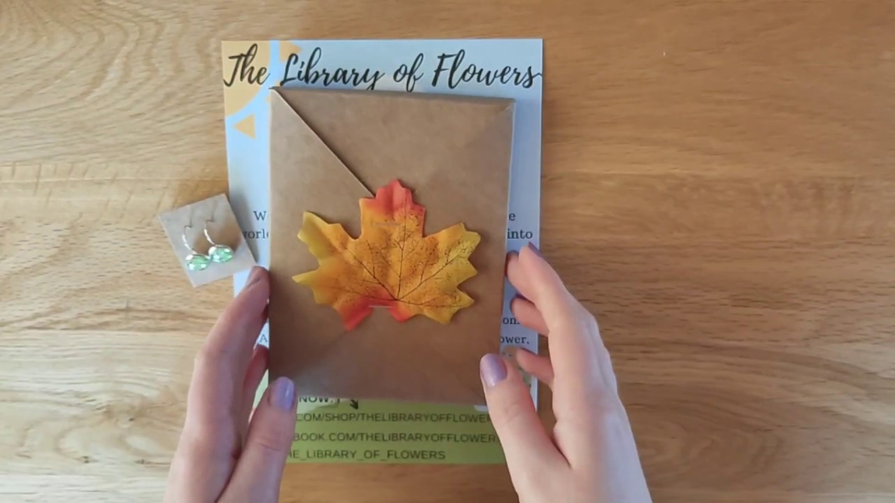 Real Flower Resin Jewellery Story Unboxing// The Library of Flowers