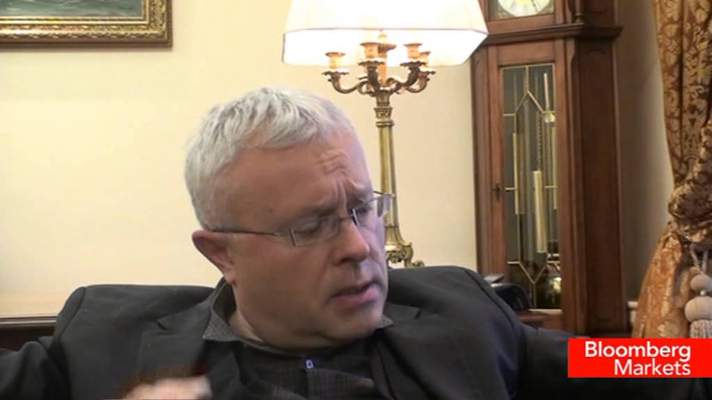 Lebedev Says Won't Emigrate on `Hooliganism' Charge
