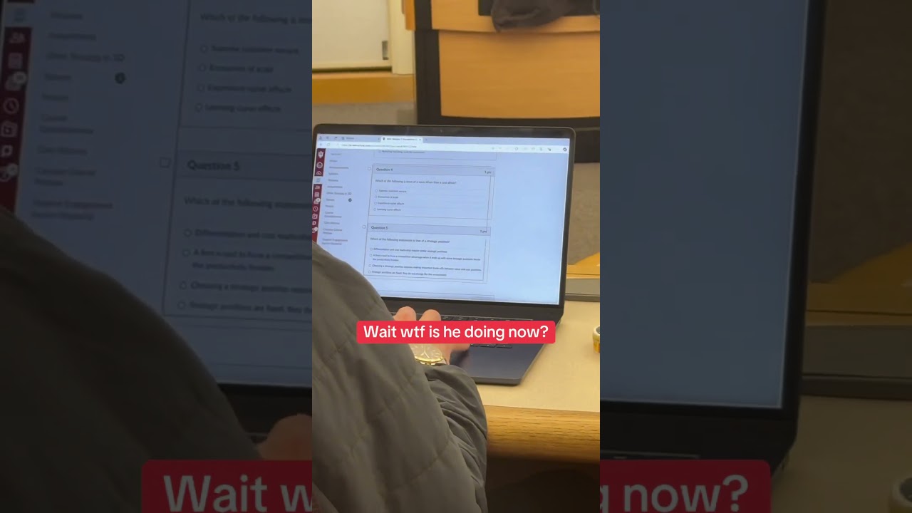 How to cheat on a canvas exam 101 😂#college #frat #studytools #canvaschromeextension