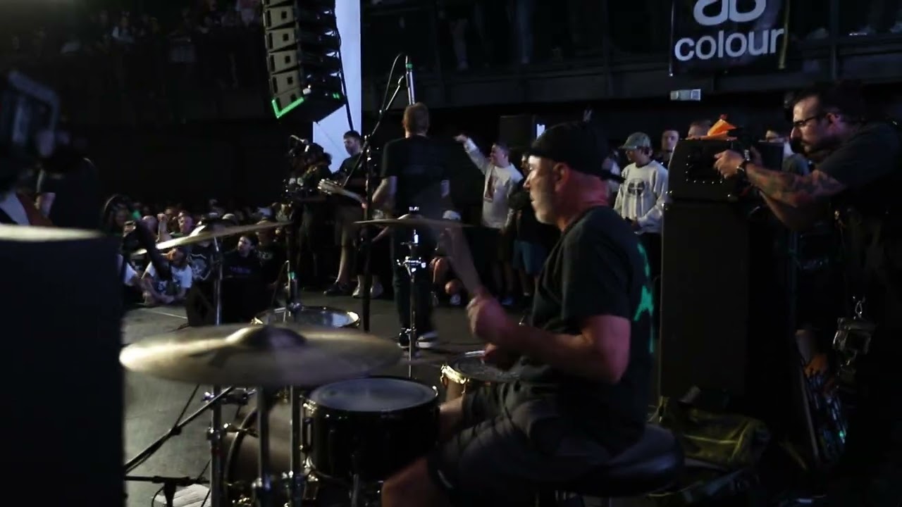 Sammy Siegler of Judge playing 
