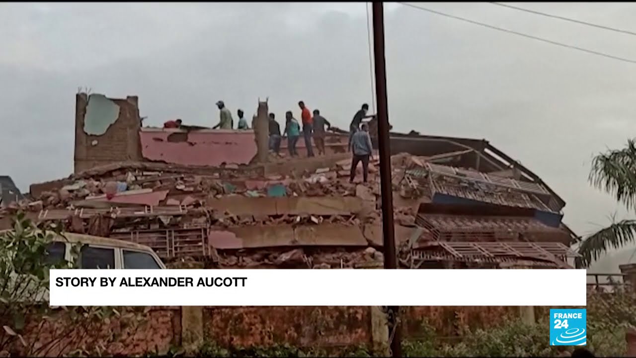 Rescue teams search rubble of Indian building collapse