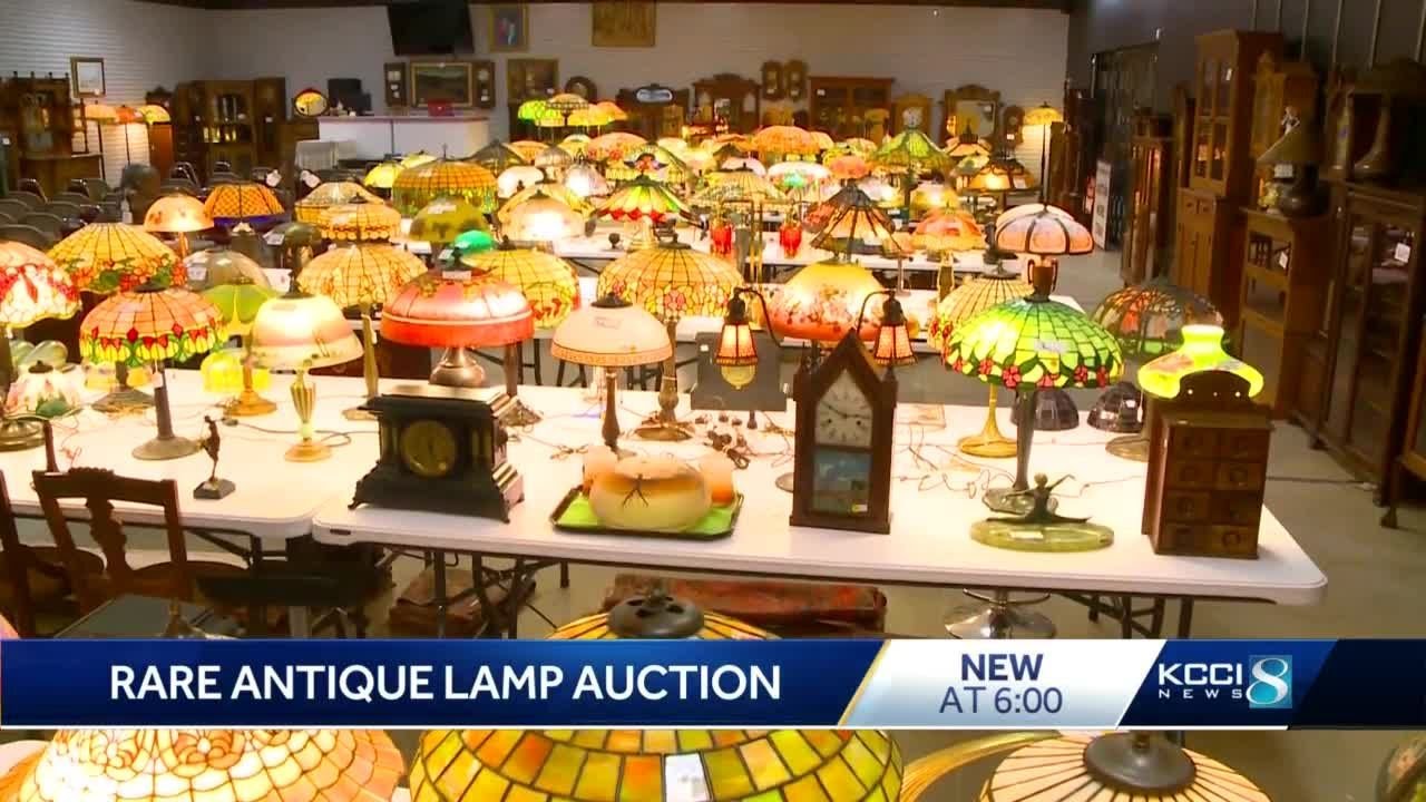 Marshalltown auction sheds light on 500 antique lamps