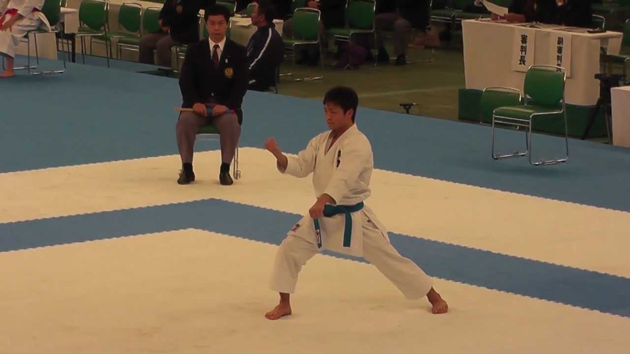 男子形　1回戦　杉野選手　慈恩