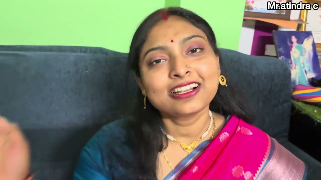 পাড়ার কালী পূজোর নেমন্তন্নে গেলাম আমি আর রিয়া 