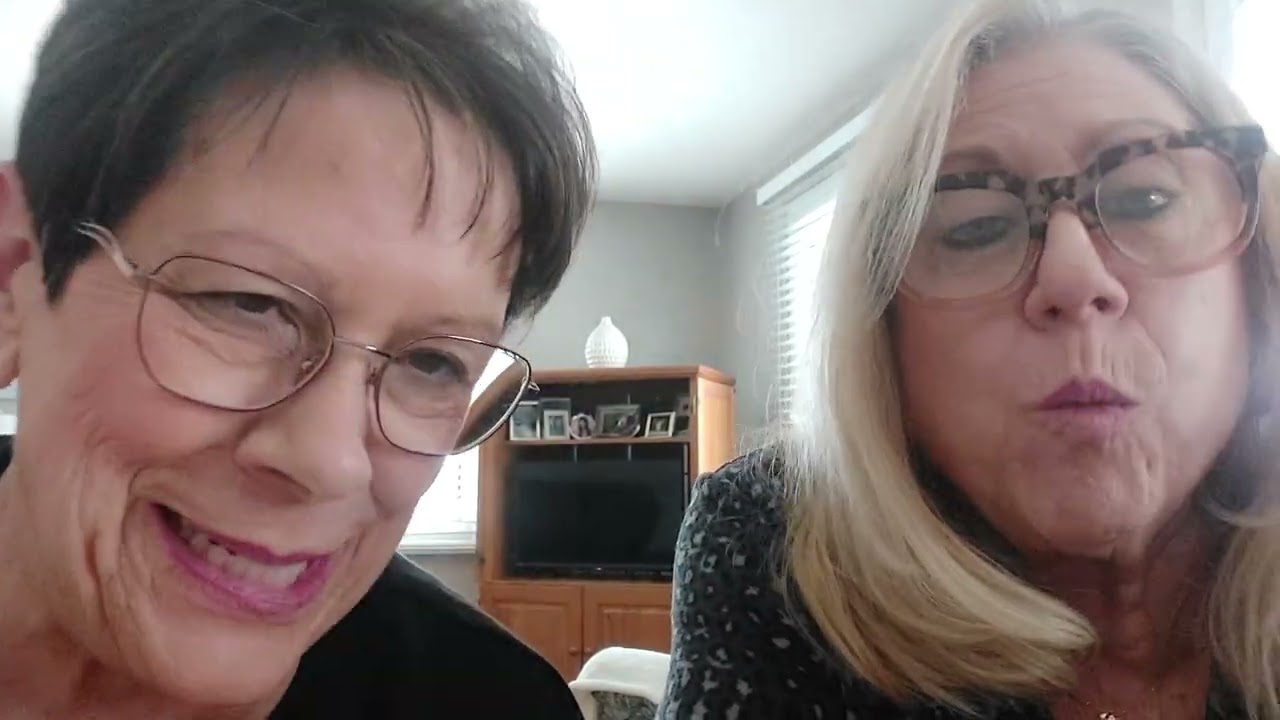 Ann's back!!