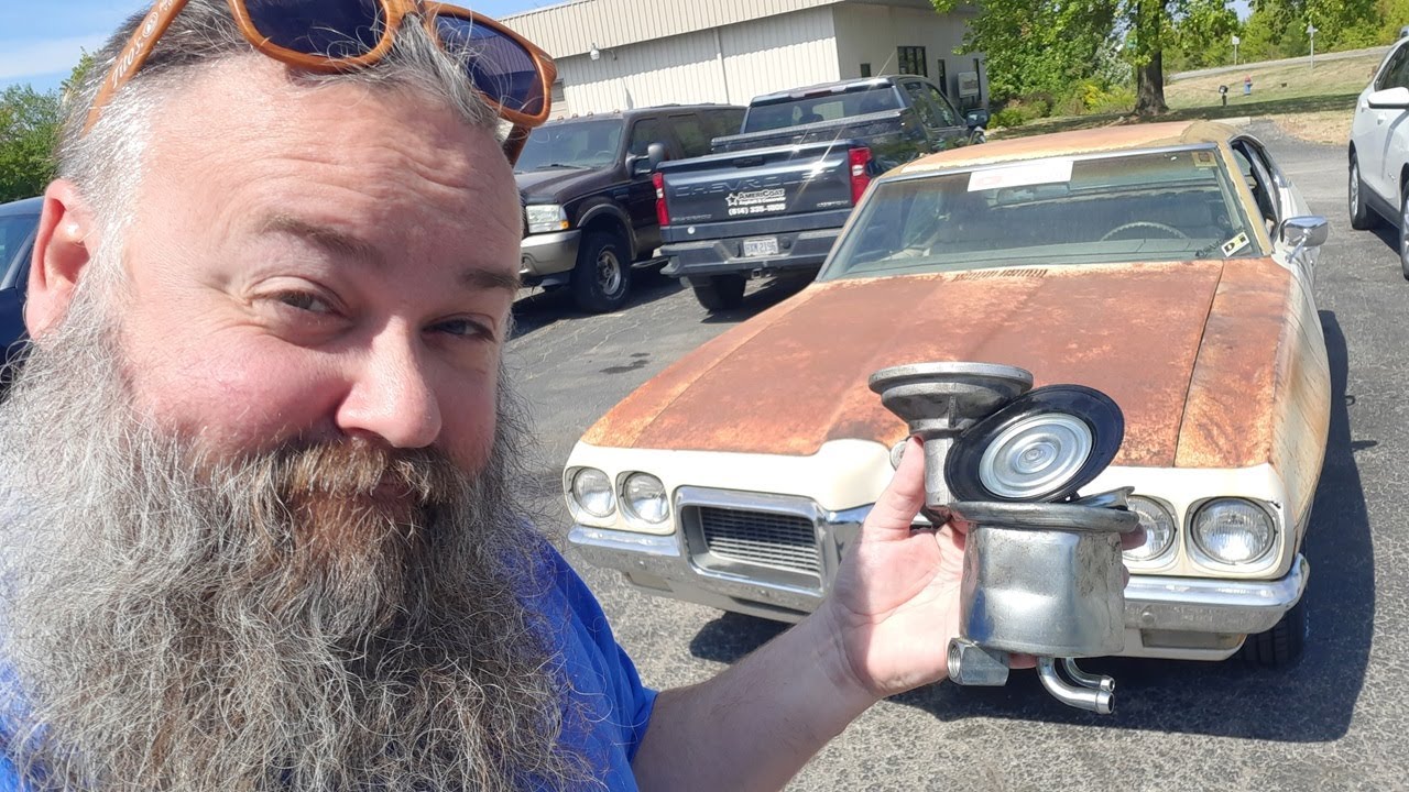 Механический топливный насос вышел из строя? Почему? Топливный насос Pontiac пора разбирать!