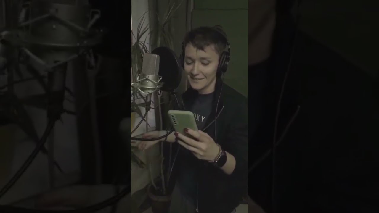 Иво - Lovestory (18+) в тексте встречается нецензурная лексика