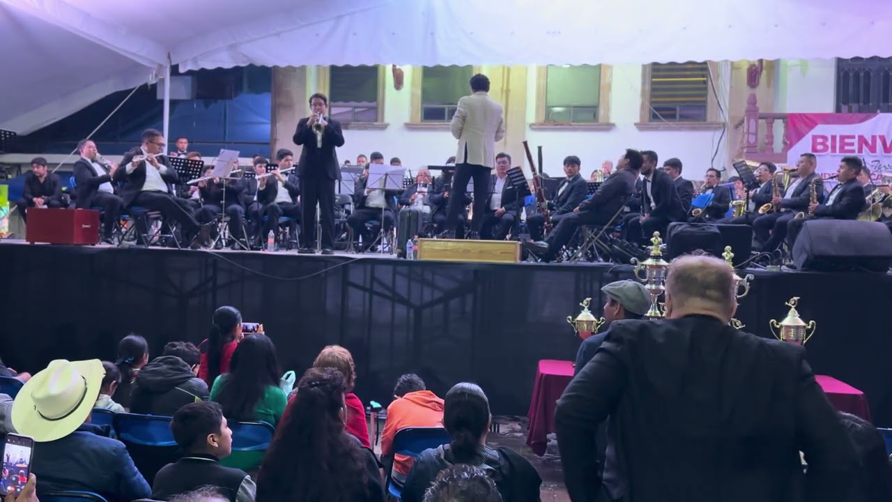 Granada ( Agustin L.)Banda Sinfónica Silvestre Revueltas mtro César Velásquez