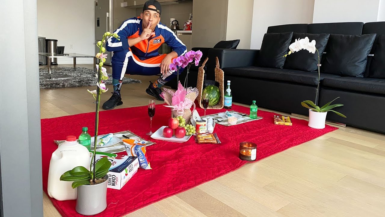 SURPRISED HER WITH A ROMANTIC QUARANTINE PICNIC! *SHE HAD NO IDEA*