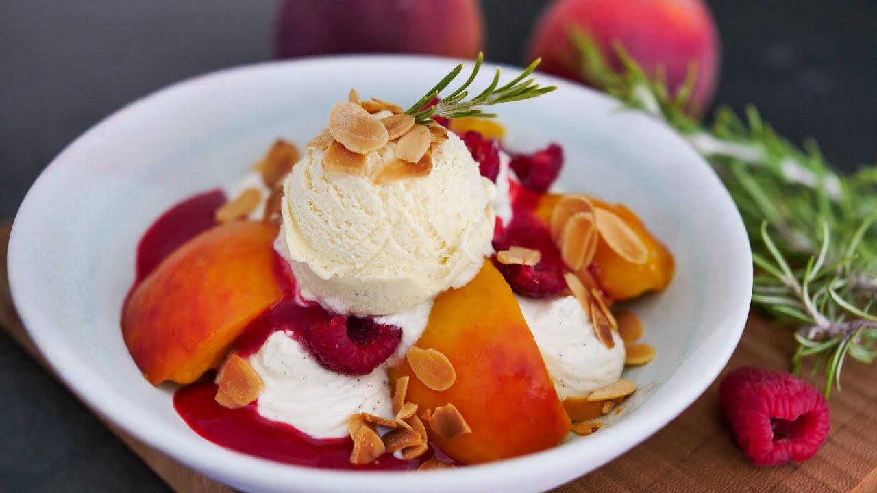 RECETTE PECHE MELBA GLACE VANILLE ET COULIS FRAMBOISE MAISON