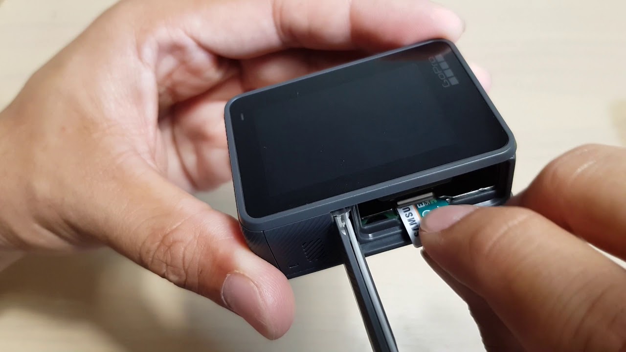 WARNING: Get Your GoPro Hero 6 Damage By Inserting SD Card This Way
