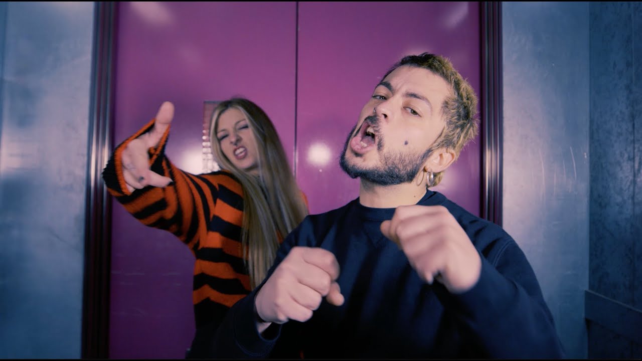 Laura Dsk Ft. Kamikazes - La Puerta de Atr&aacute;s