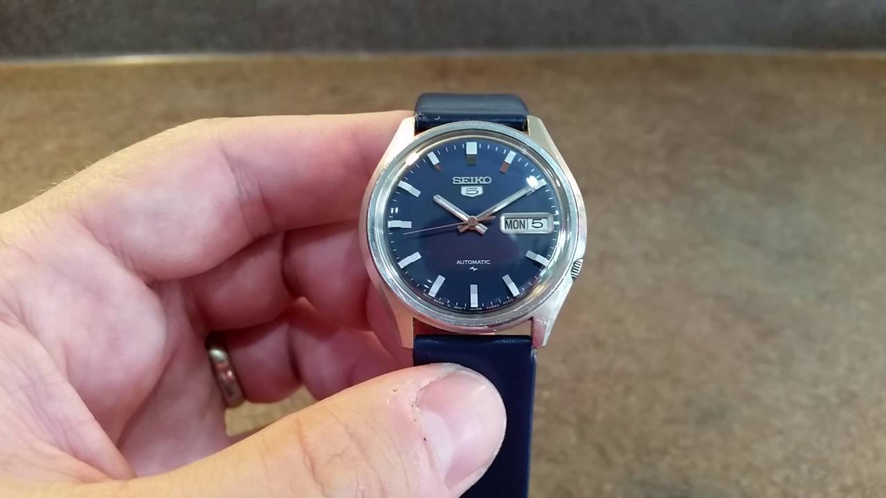 Как завести автоматические часы Seiko 5