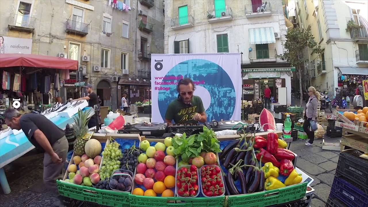 MARIANO RANO in 180 GR - Pignasecca Market, Naples - 2016