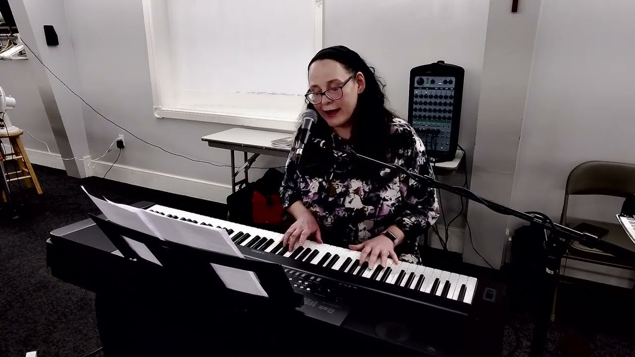 Be Thou My Vision - Performed by Kelly Miller