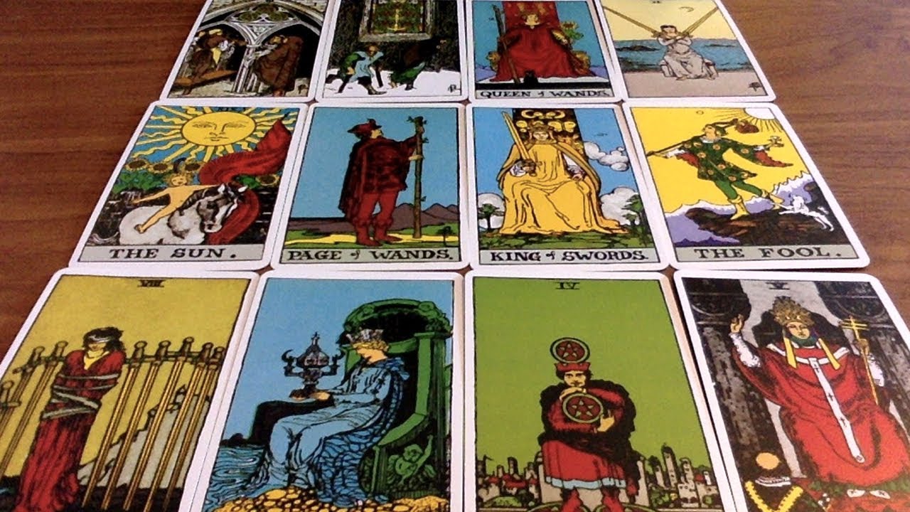 CANCER LOVE *SINGLE? WATCH THIS!* MAY 2020 🥰❤️😘 Psychic Tarot Card Love Reading