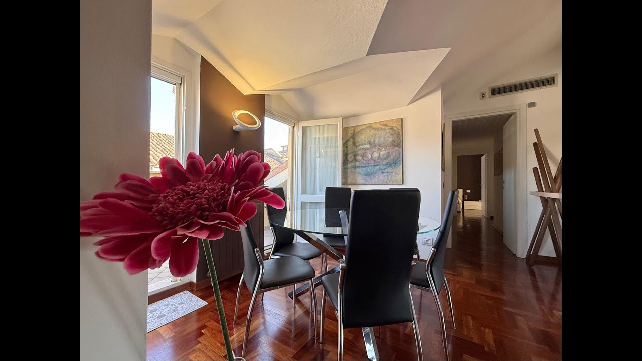 SPLENDIDO TRILOCALE ARREDATO - VOGHERA CENTRO