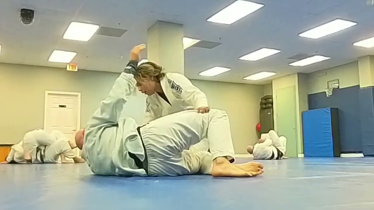 Blue vs. Blue belts, Gracie Jiu Jitsu sparring