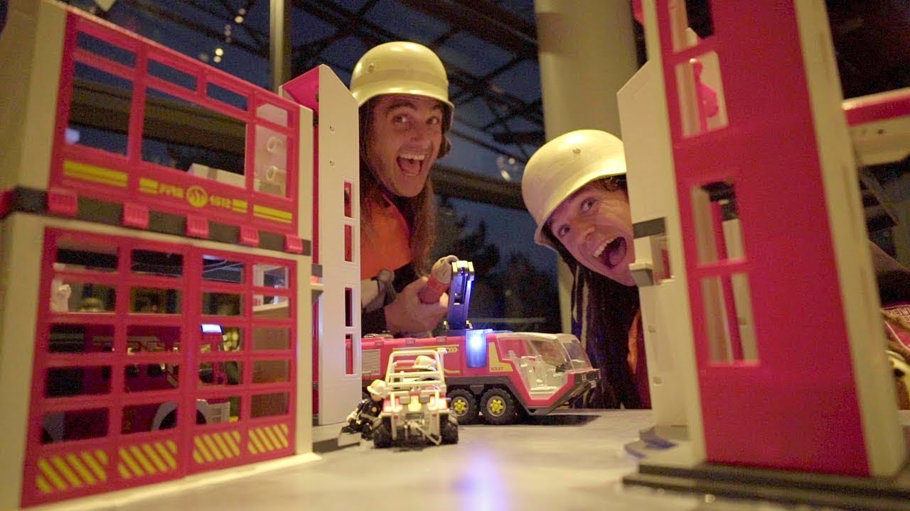 ♪ ♪ Rodscha und Tom - Feuerwehr 🚒 - Tatütata - feat. LaBrassBanda, Stefan Dettl, Lenny SoulJah