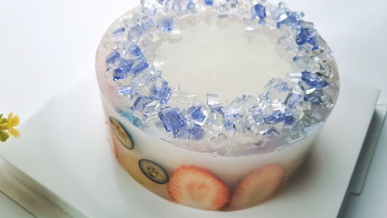 아름다운 우리 떡케이크 달콤한 한천무스와 상큼한 과일이 떡을 촉촉하게 감싸줍니다 Korea rice cake 🎂