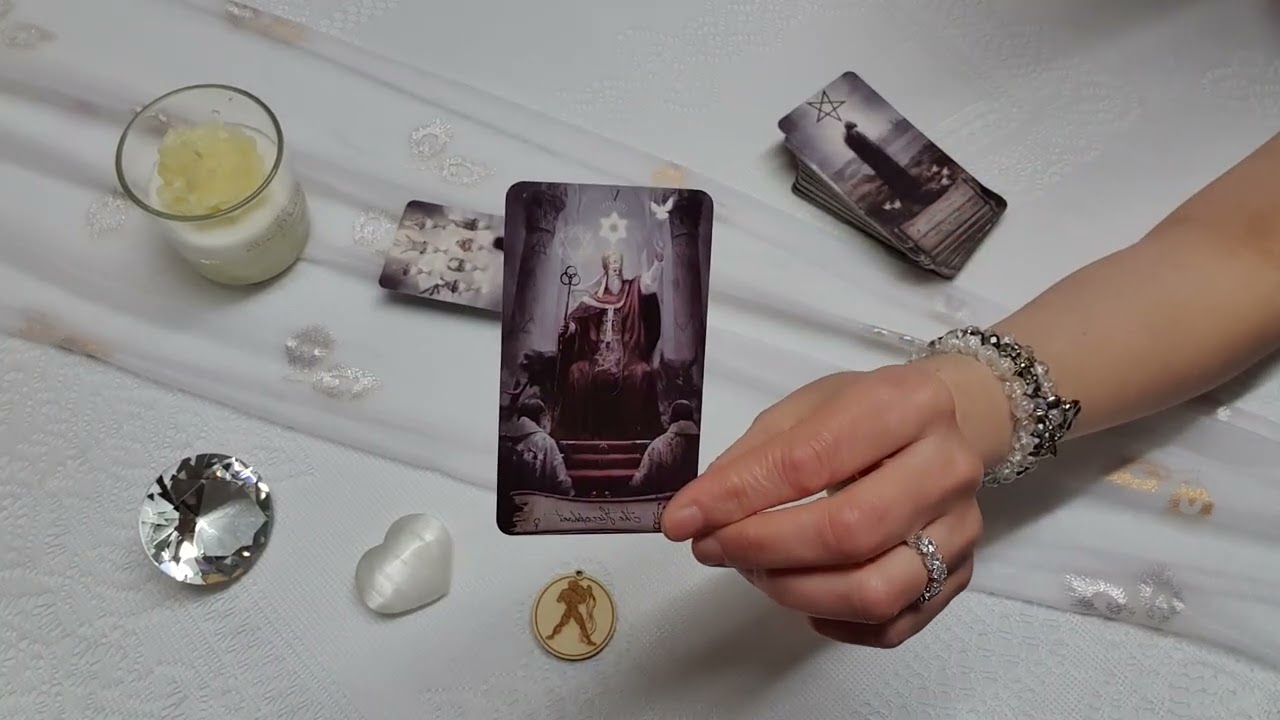 2 r 🤍 Vízöntő/Aquarius 🌜Az Őrangyal / Fehér Hold támogatása: 2026.03.13. - 2026.10.12.🤍 Astro&Taro🌛