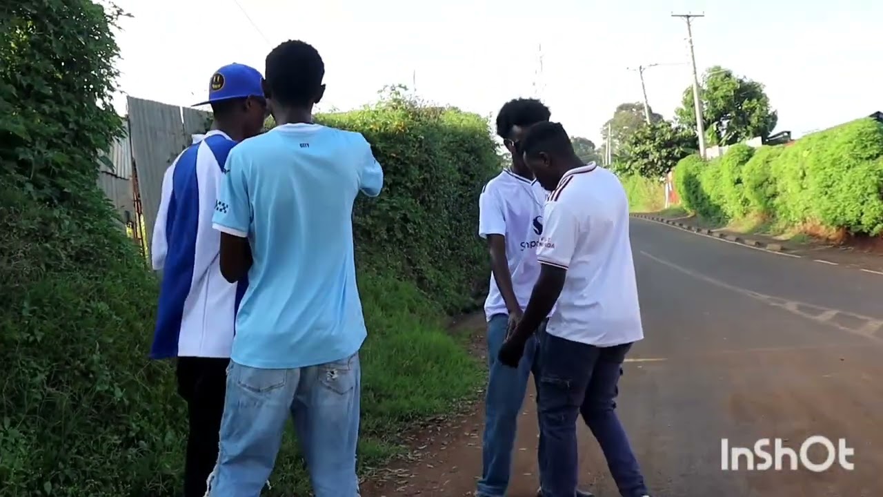 Dci in action on street 