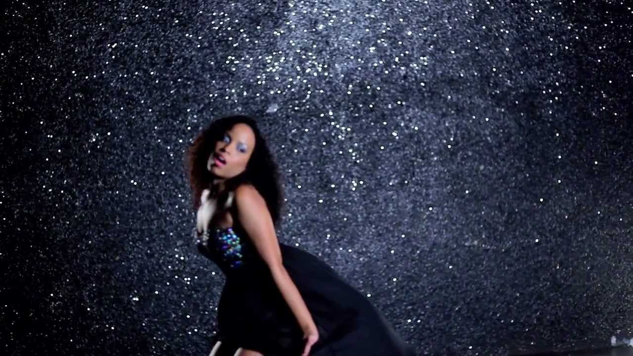 Dreams - Mucha Kruel Ft. Ray Lauffer