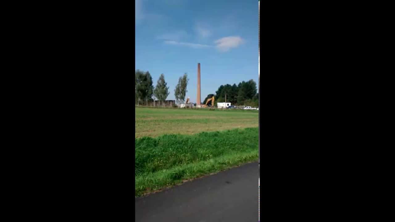 Sprengung Schornstein Lederfabrik Neukirch/Lausitz