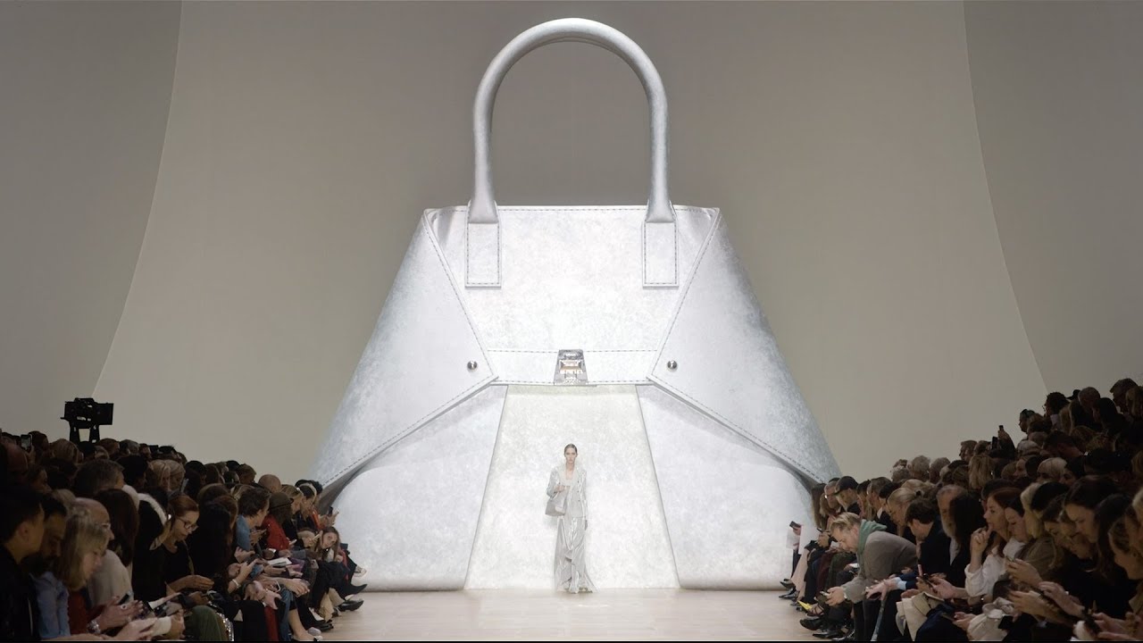 Akris Spring/Summer 2020 | Fashion Show