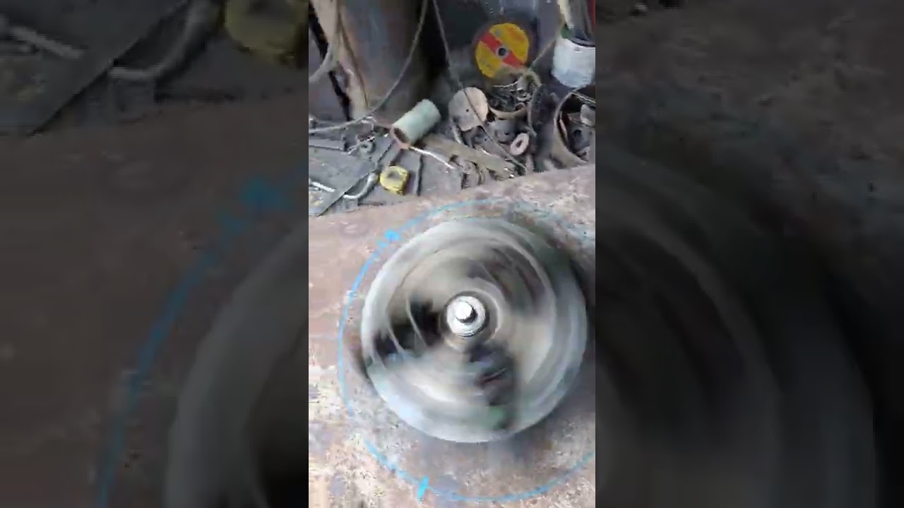 насадка на трехкиловатный мотор для сенорезки .