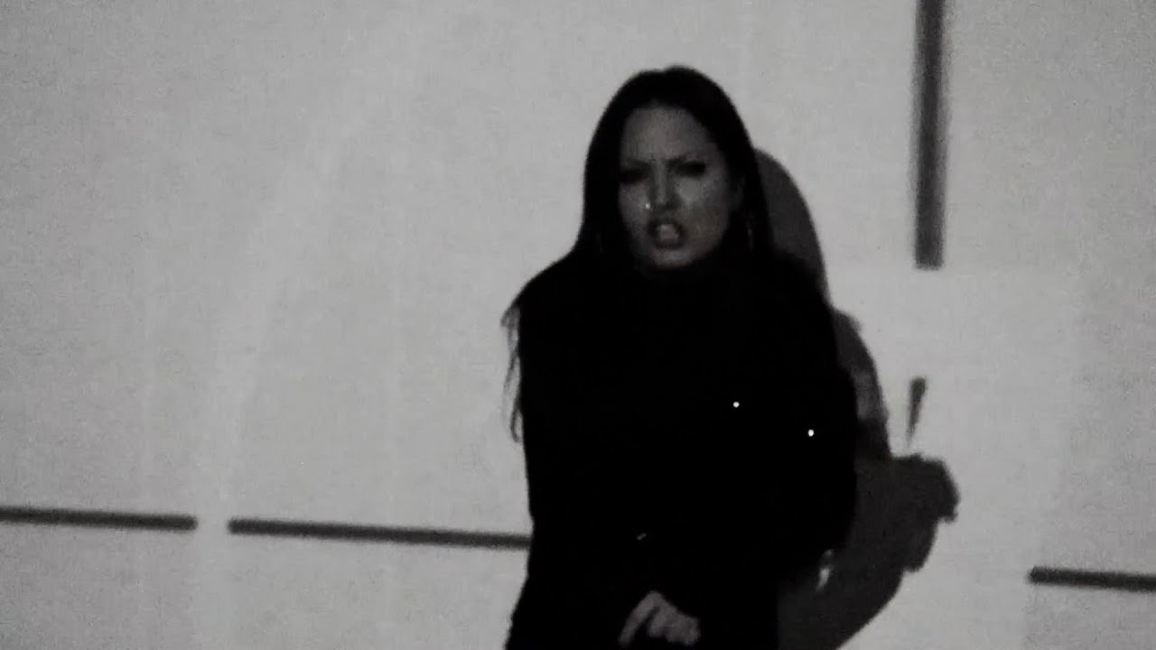 Alexandra Stefanović & SHkart Band - Buđenje (Official Video)