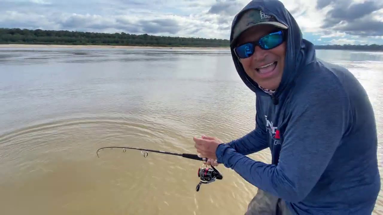 ME ENGANEI COM O PEIXE, o maior peixe de couro das Américas !!