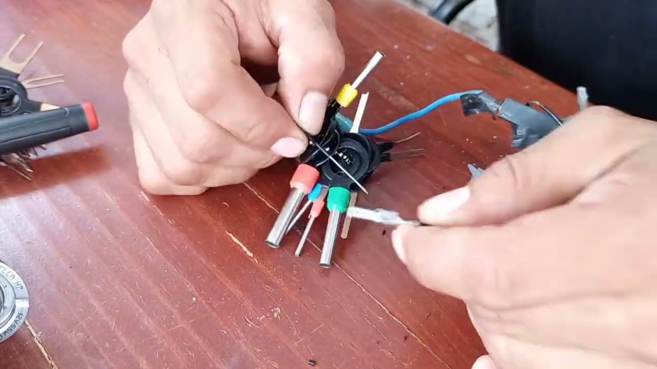 Reparaci&oacute;n Conector Faro Seat Ibiza VAG VW