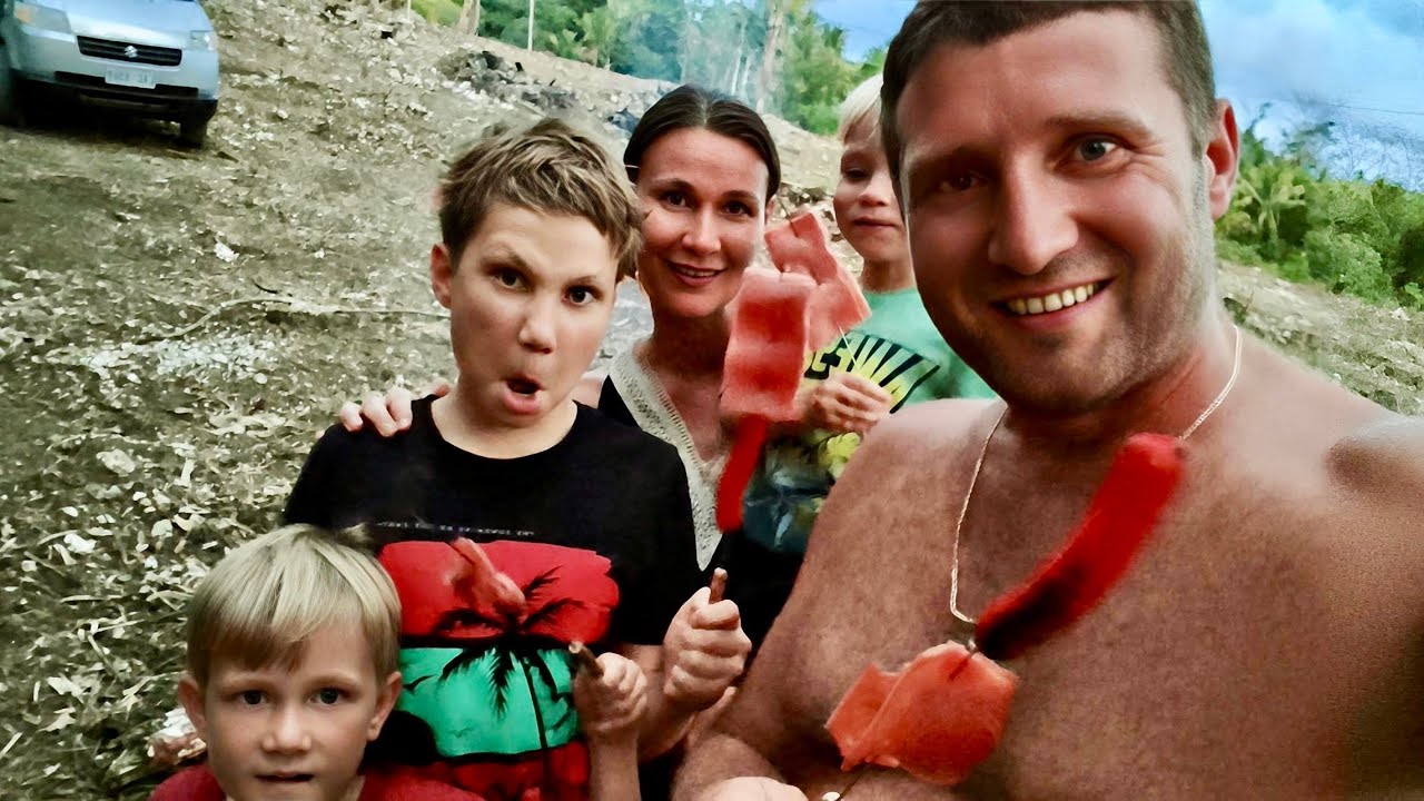 MY FAMILY'S FIRST PICNIC ON OUR LAND! We Are So Happy! 