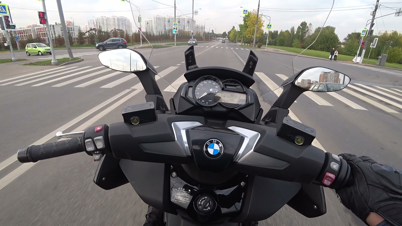 Продаю скутер. BMW C650GT. 19300 пробег.