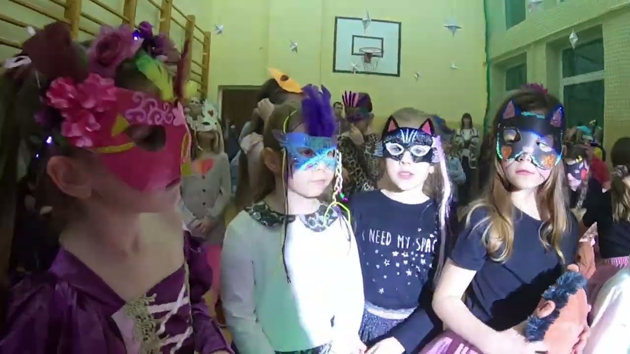 ZABAWA CHOINKOWA W SZKOLE PODSTAWOWEJ W ZWOLENIU DJ LUK - DJ na 18-tkę - Gostynin - Kutno - Płock