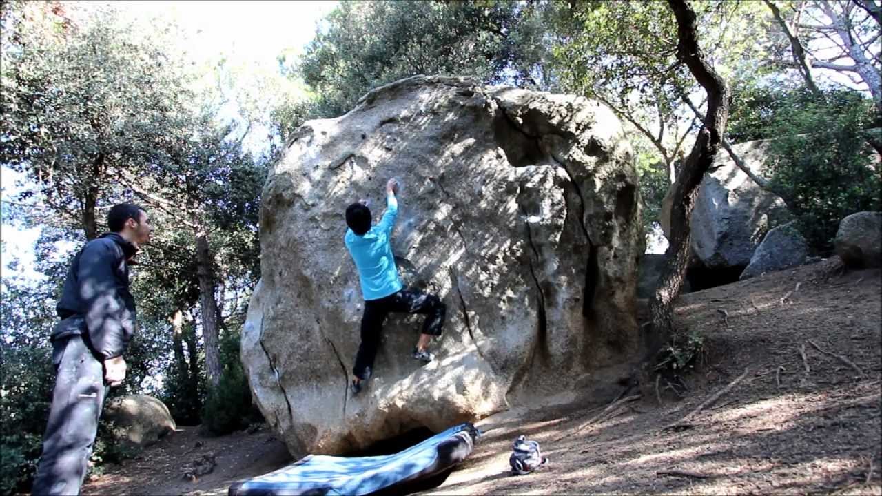 Bouldering in Can Boquet, Barcelona