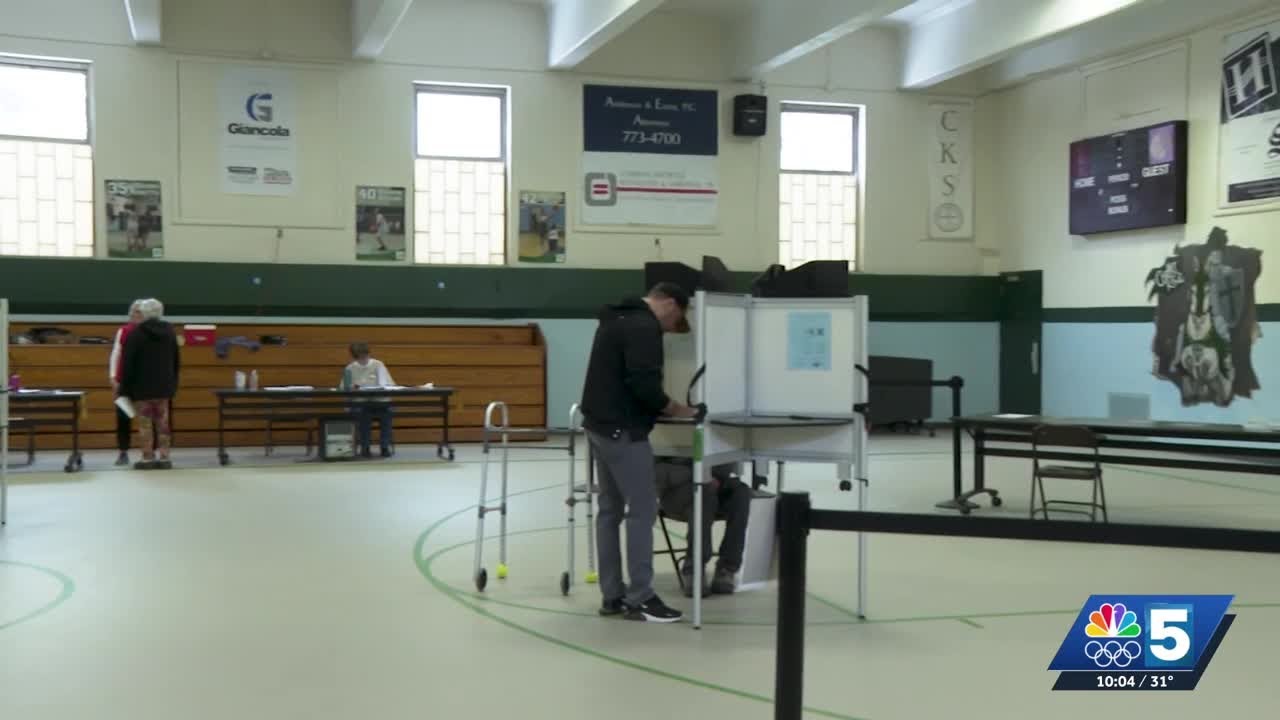 Rutland voters write-in their votes to decide new mayor