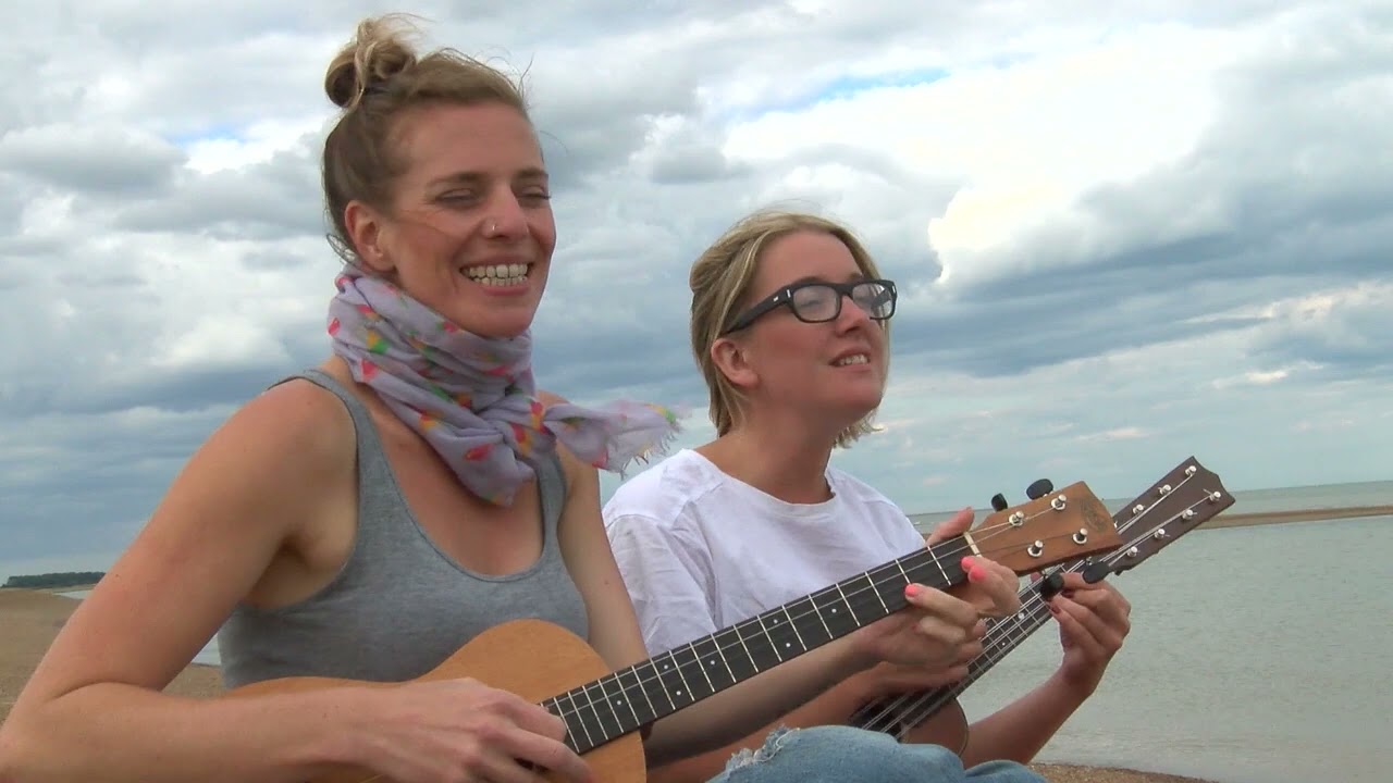 Hurry Back to Me - Mersey Belles