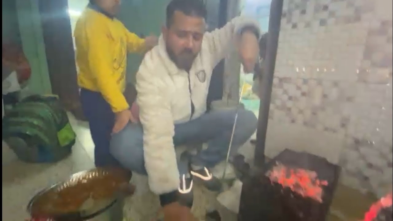 Aaj ki party 🥳🎉🎉🎉 meri taraf se....🤣🤣