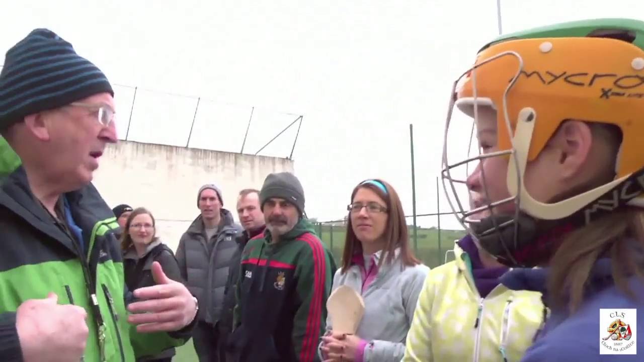 12 & Under Part 1 - Paudie Butler Hurling Skills & Drills @ Clon GAA