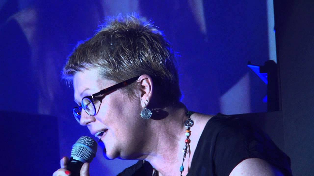 Crina Mardare Music School - Videoclip