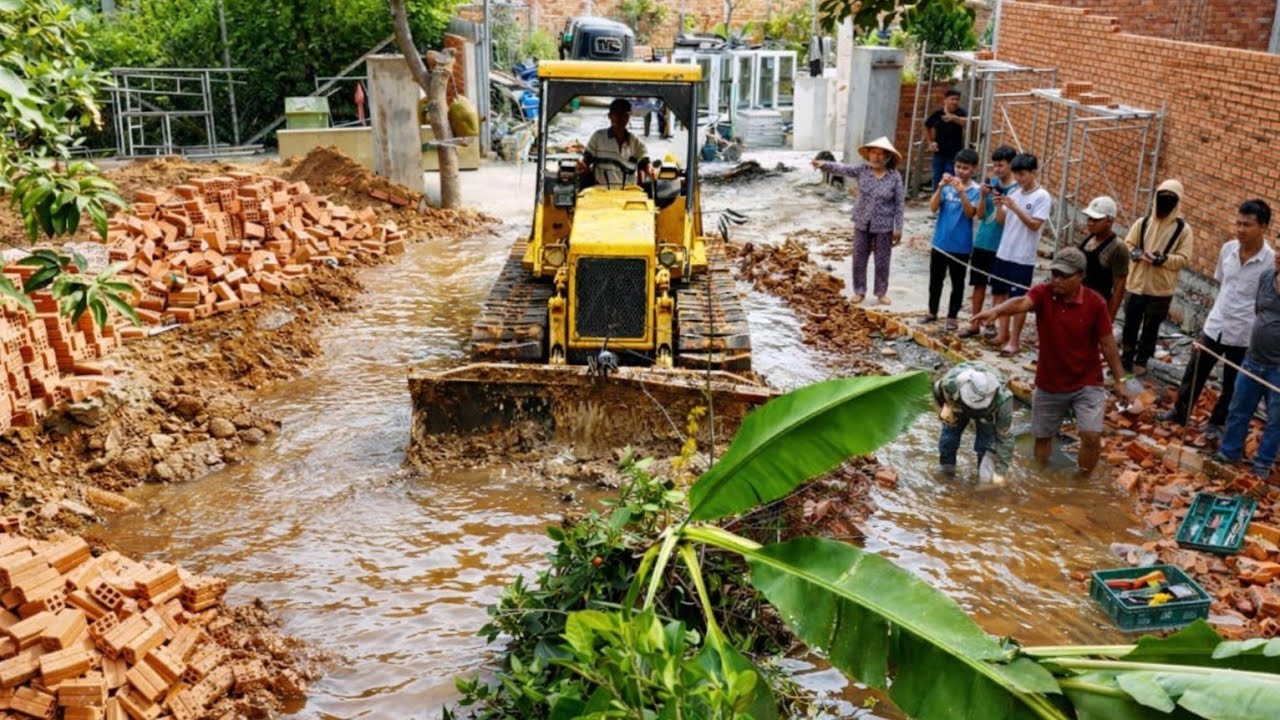 Amazing New Project!! By Skill Bulldozer KOMATSU D20P Pushing Soil & Dump Truck