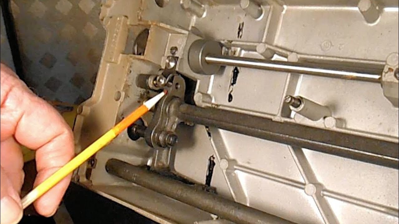 To Regulate Feed Throw-Out on a Singer Model 301A