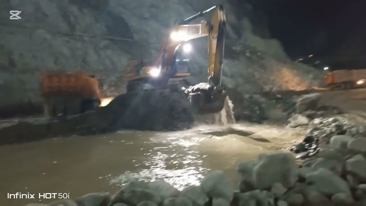 CAT Excavator in Water 😱This Job Is Insane 💥Night Mining Is Dangerous ⚠️
