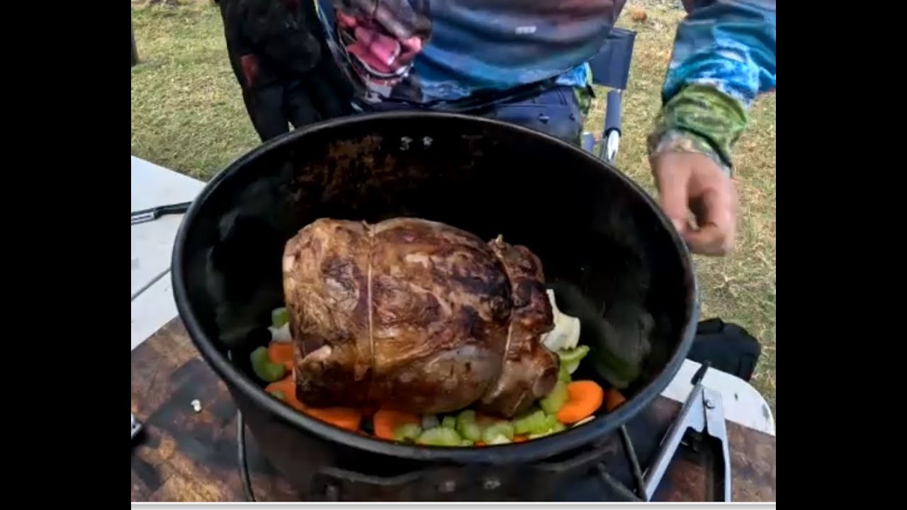 Camp oven cooking Thor's Hammer